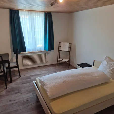 Frühstückspension Dorf-schmiede - *