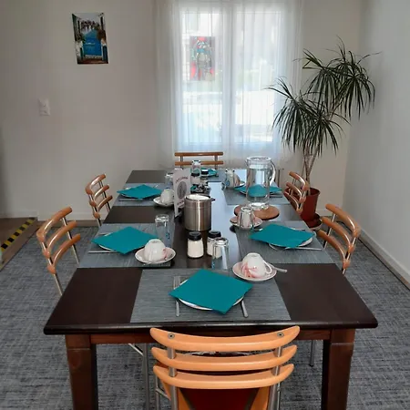 Couette-café Dorf-schmiede - *